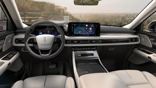 2025 Lincoln Lincoln Aviator Internal Image 2